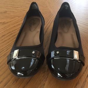 Dexflex comfort women’s black flat - new 7.5